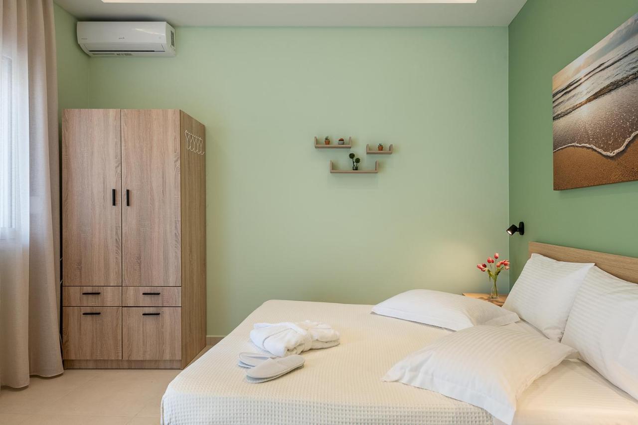 M City Apartments 100M From The Beach Ханья Экстерьер фото